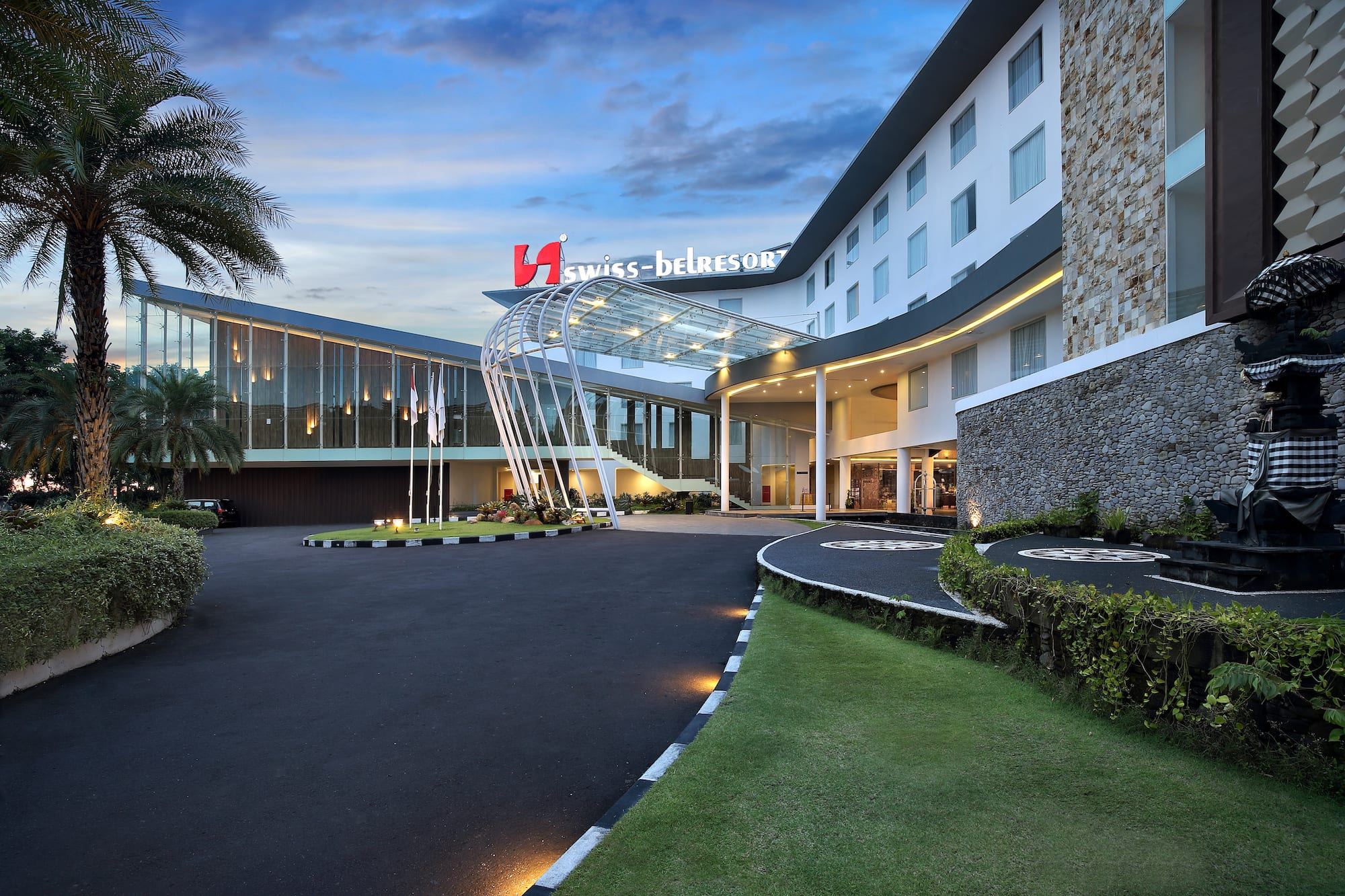 Hotel Building