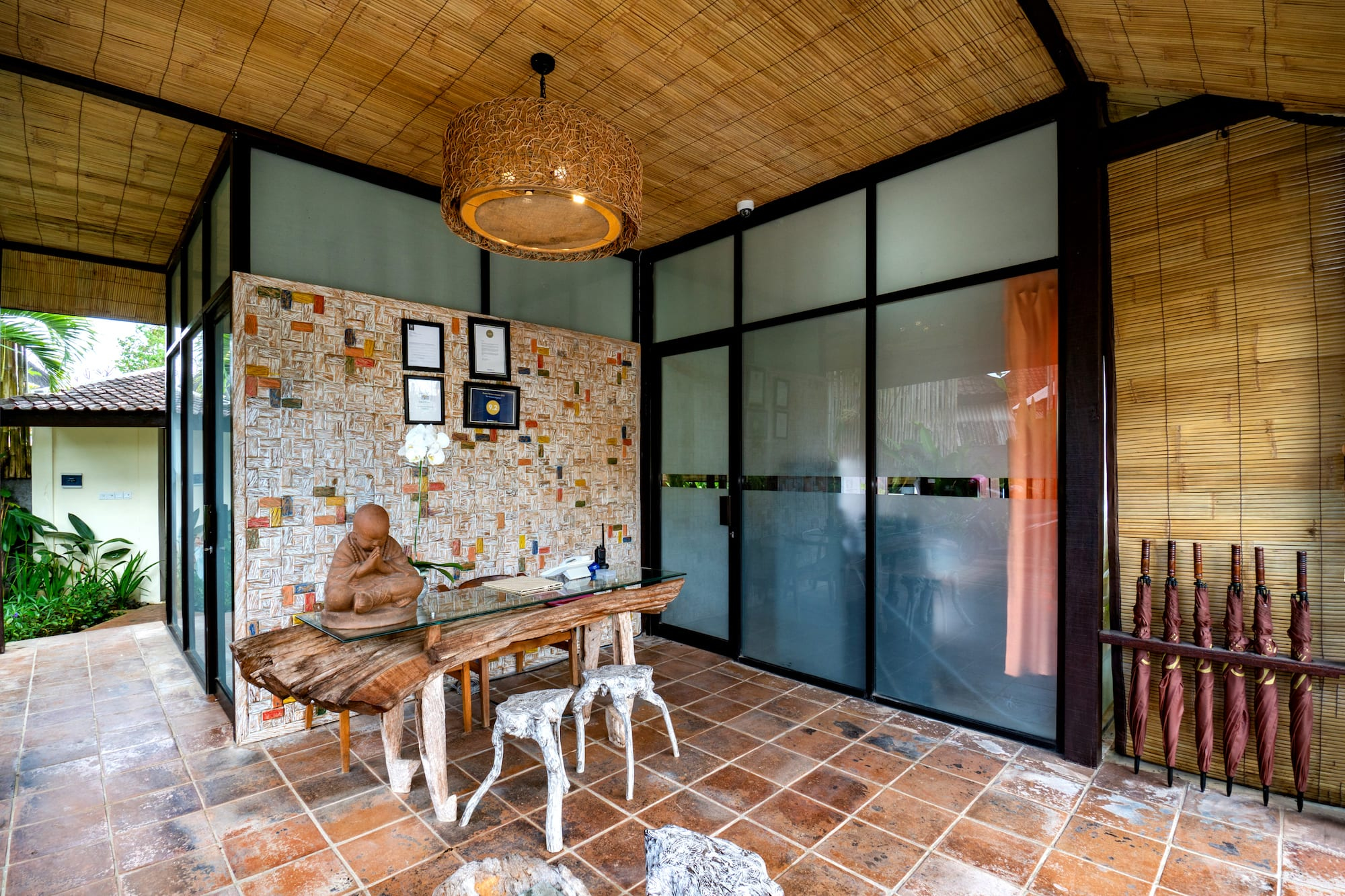 Lobby The Kirana Ungasan