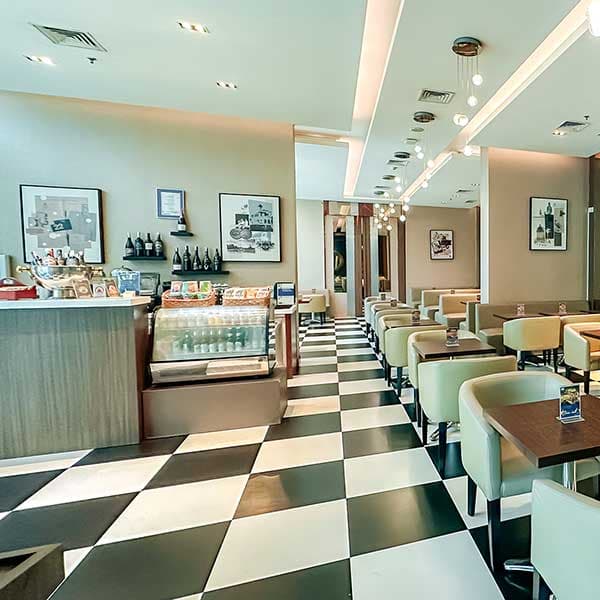 Holiday-Inn-Express-JI-Expo-Restaurant-600