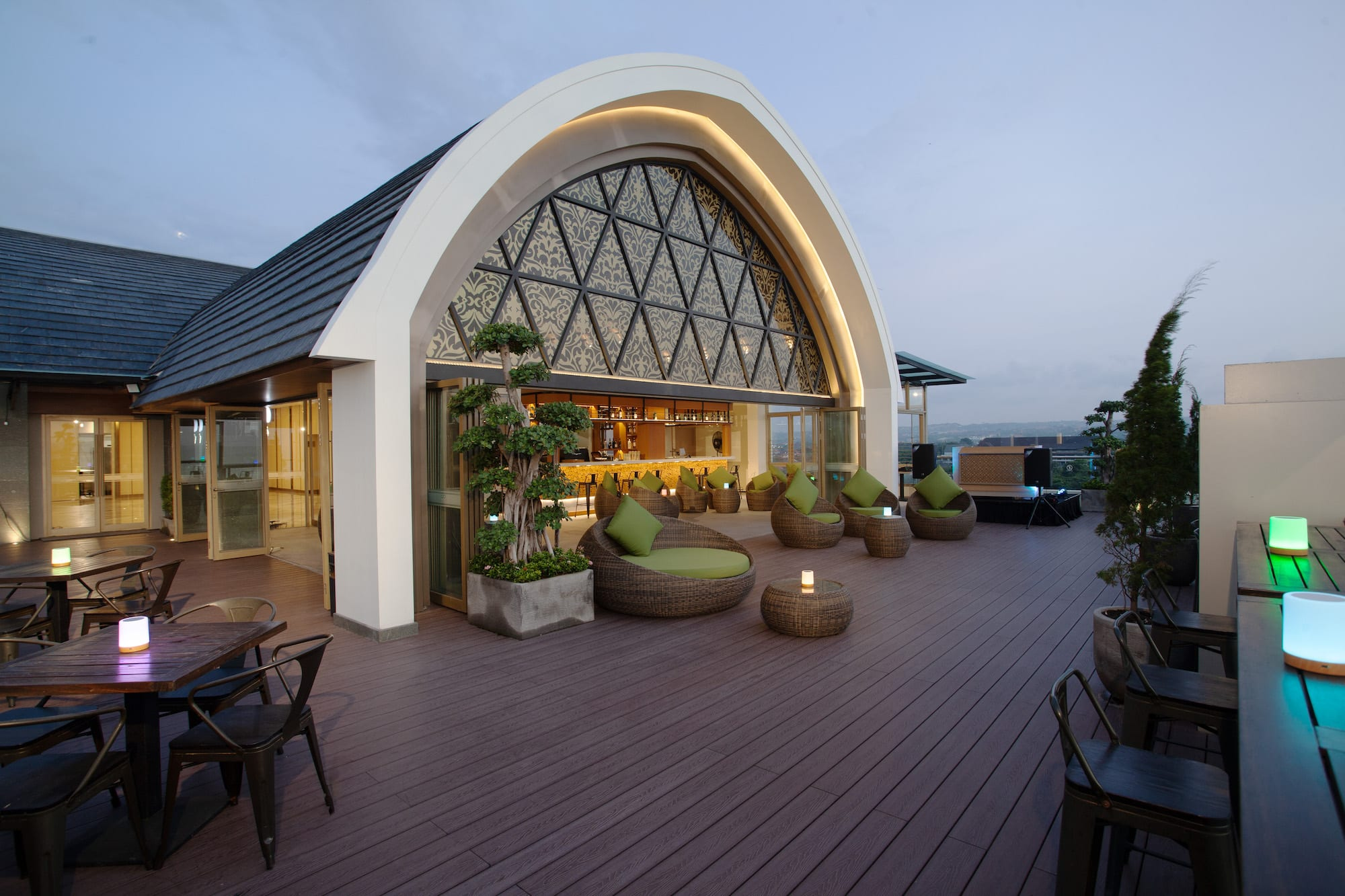 The Infinity Sunset Bar