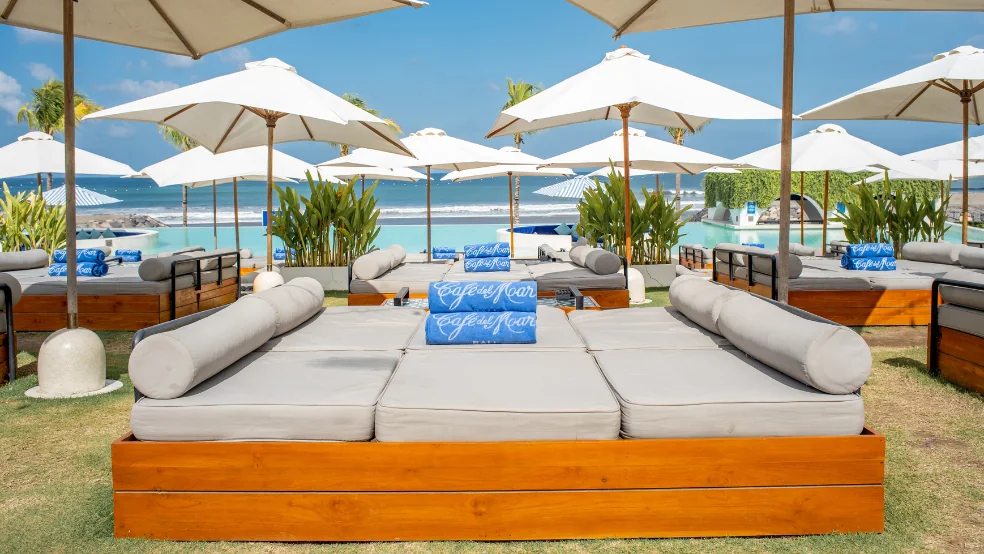 DWP Shoreline VVIP sofa experience — benefits that you get